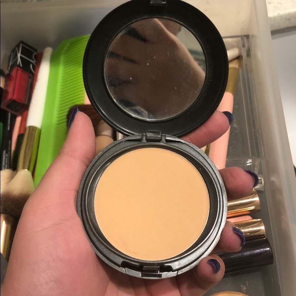 Cover FX Pressed Mineral Foundation N30